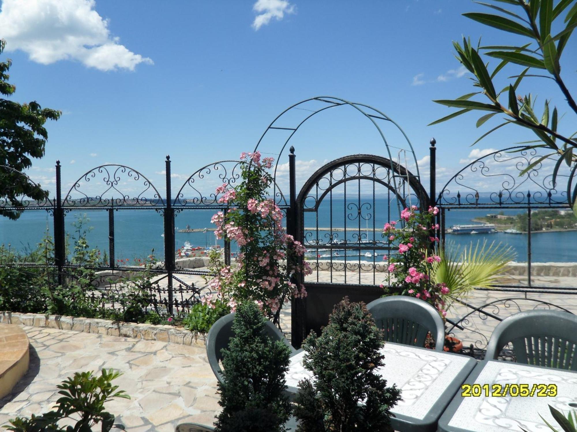 Guest House Hetodon Sozopol Exterior foto
